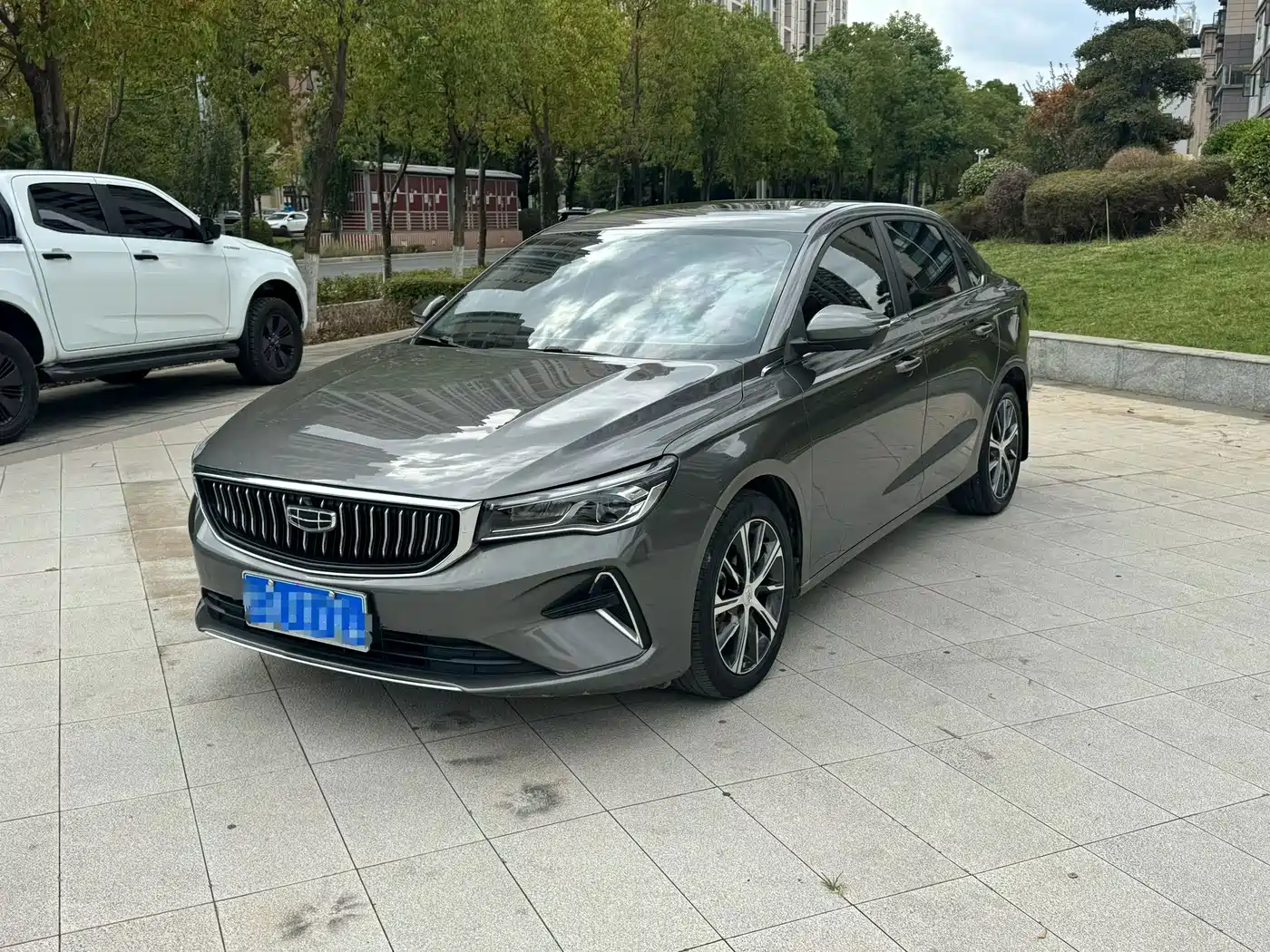 Geely Emgrand 2023