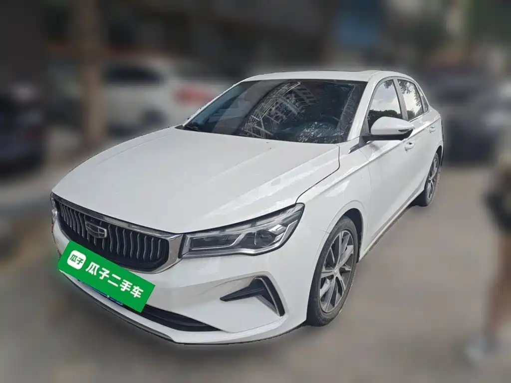 Geely Emgrand 2023