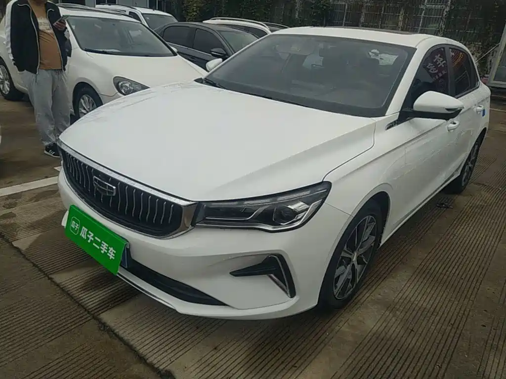 Geely Emgrand 2023