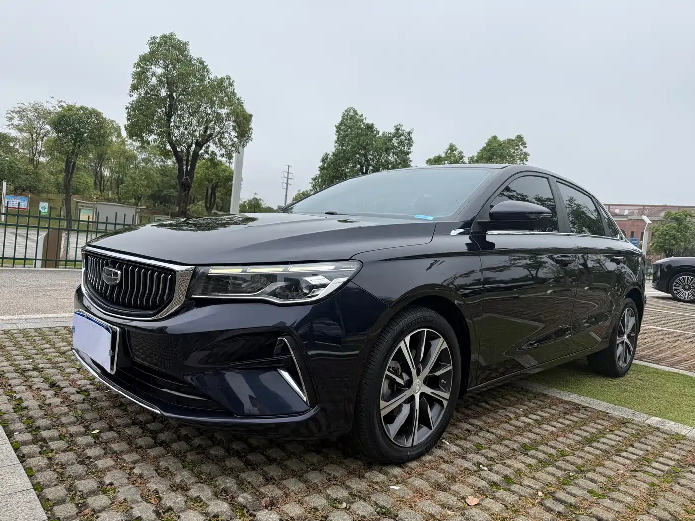 Geely Emgrand 2023