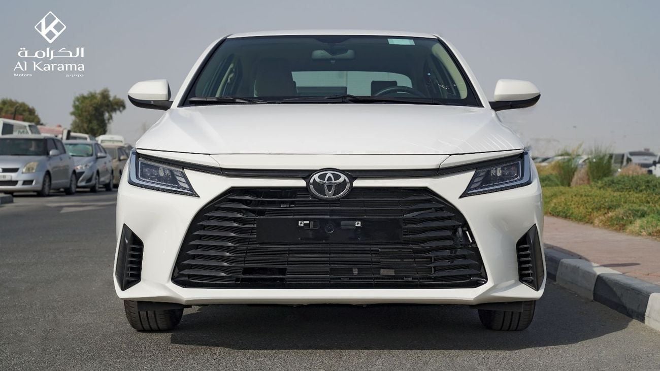 Toyota Yaris 1.5 л 2026 г. Белый