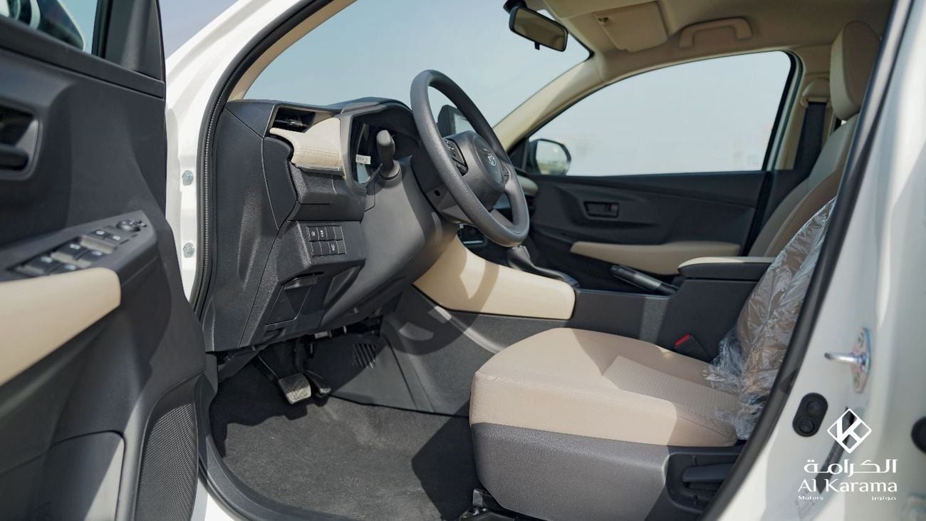 Toyota Yaris 1.5 л 2026 г. Белый