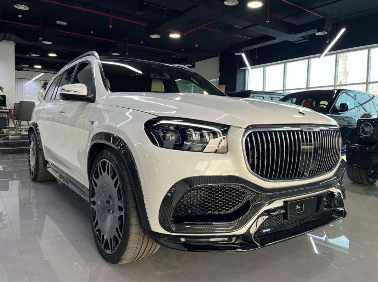Mercedes Benz Gls600 Maybach 4.0 л 2023 г. Белый