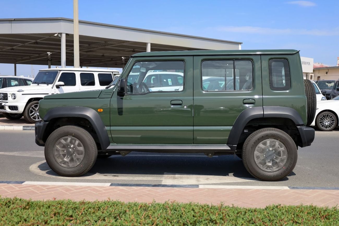 Suzuki Jimny 1.5 л 2026 г. Зелёный, пробег 11 км