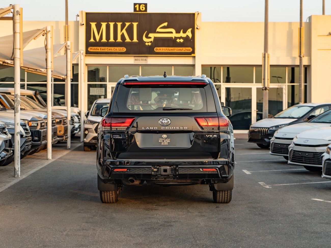 Toyota Land Cruiser 3.5 л 2026 г. Чёрный