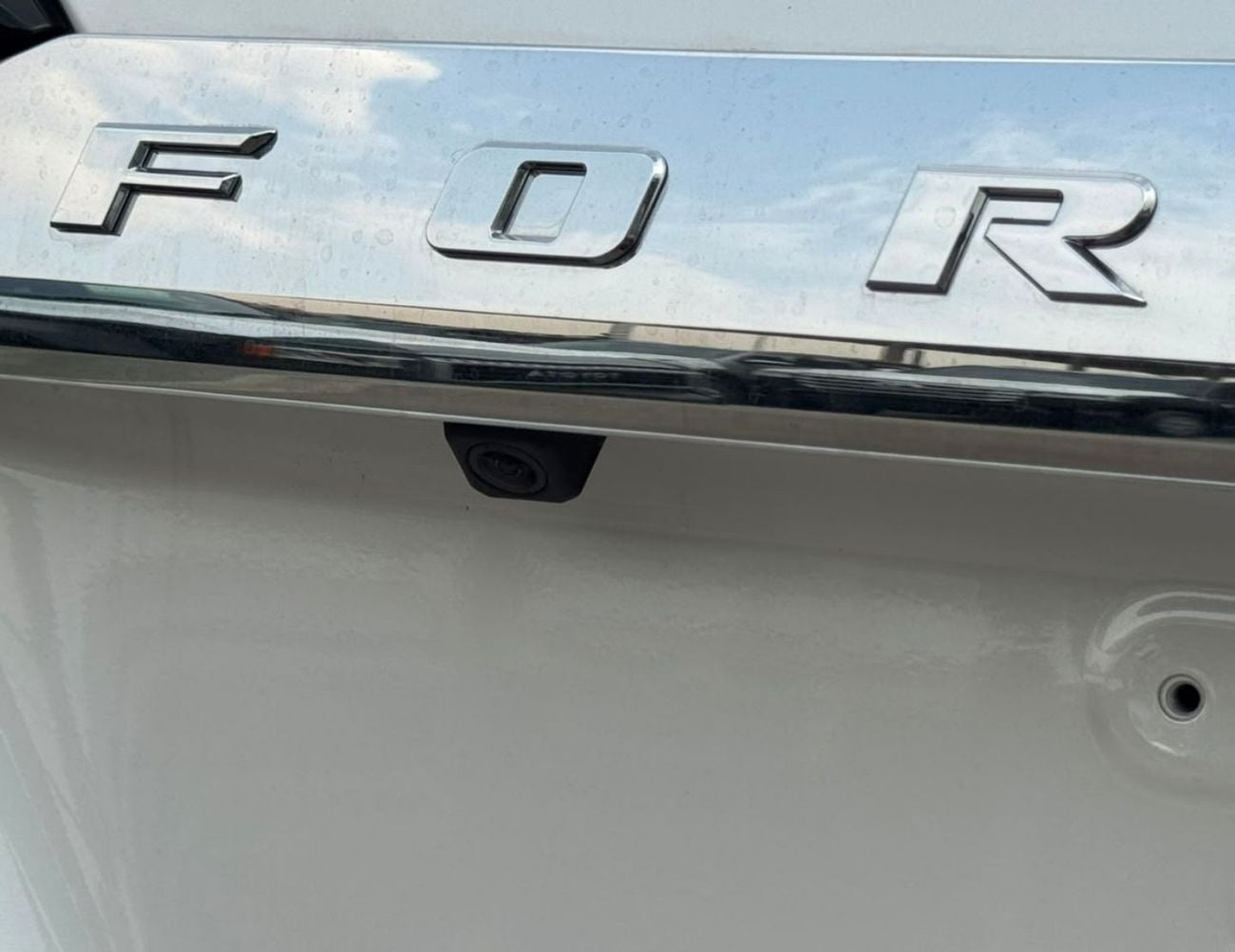 Toyota Fortuner 2.8 л 2026 г. Белый