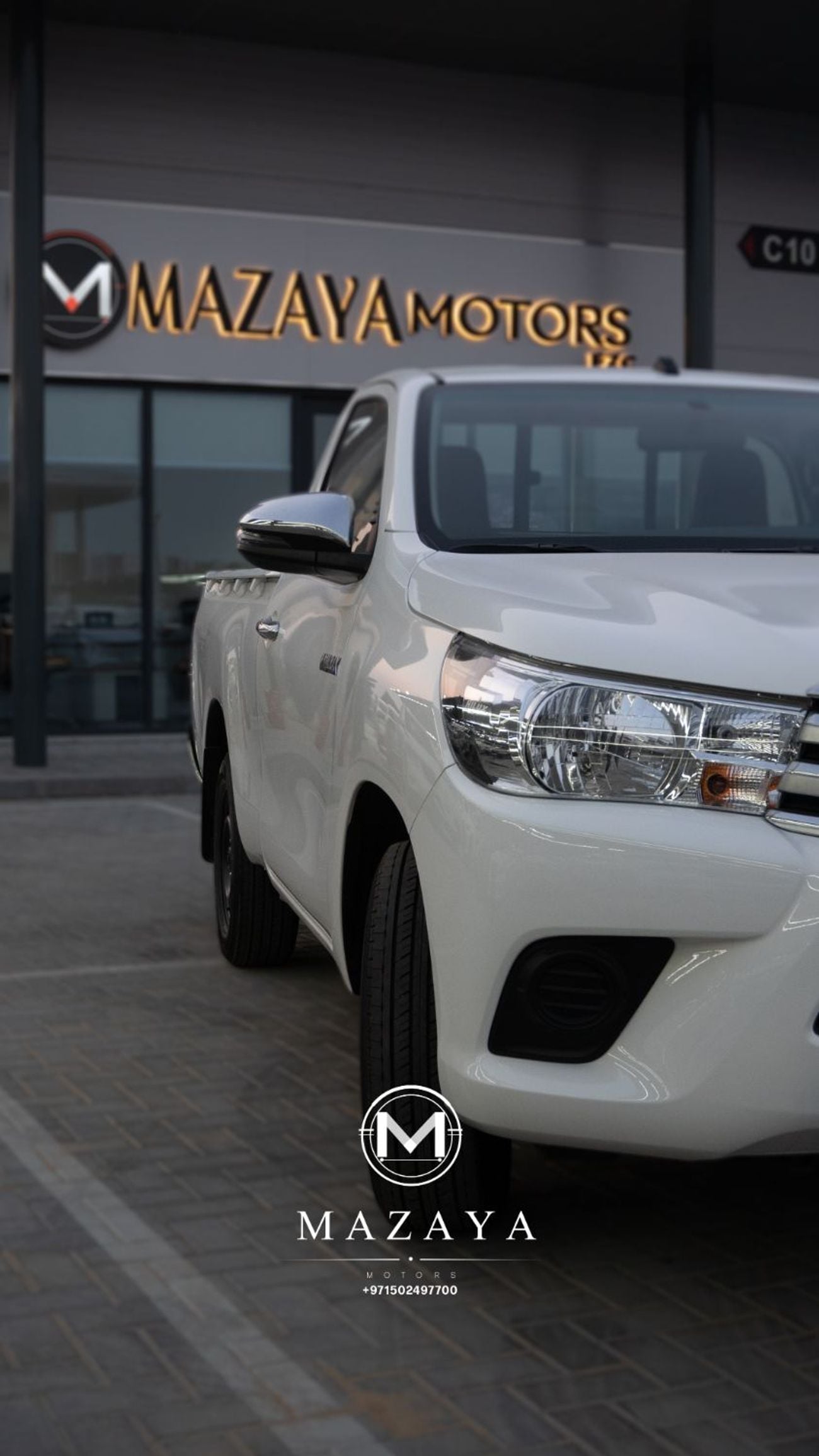 Toyota Hilux 2.0 л 2026 г. Белый
