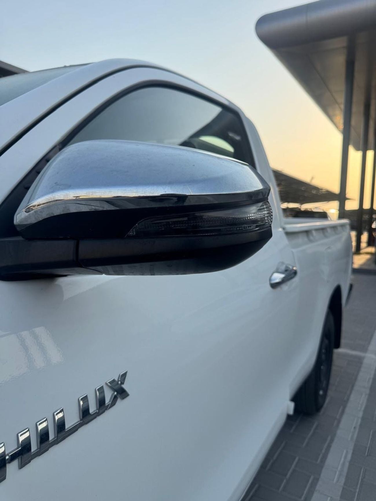Toyota Hilux 2.0 л 2026 г. Белый