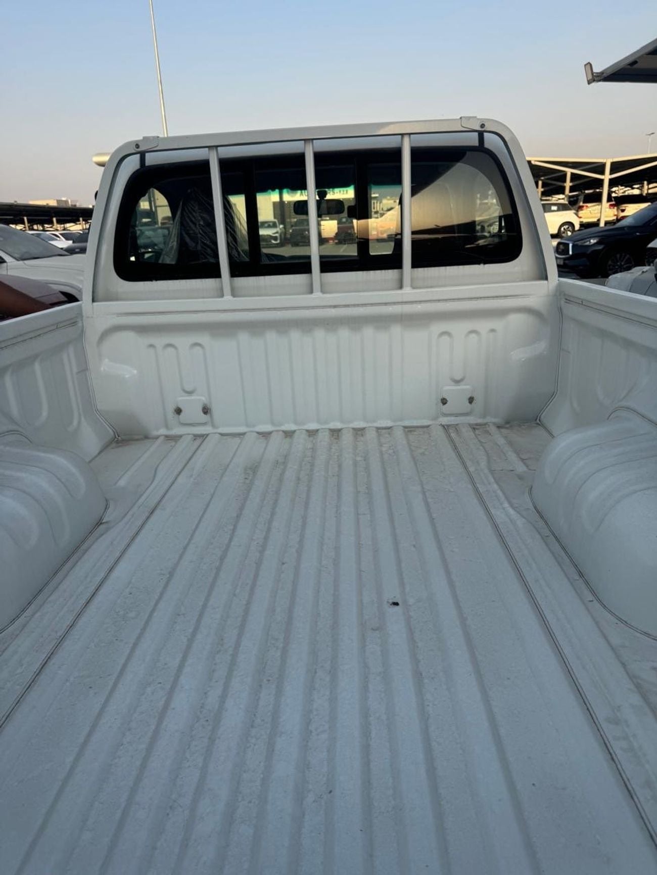 Toyota Hilux 2.0 л 2026 г. Белый