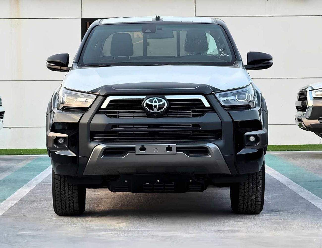 Toyota Hilux 2.8 л 2026 г. Чёрный