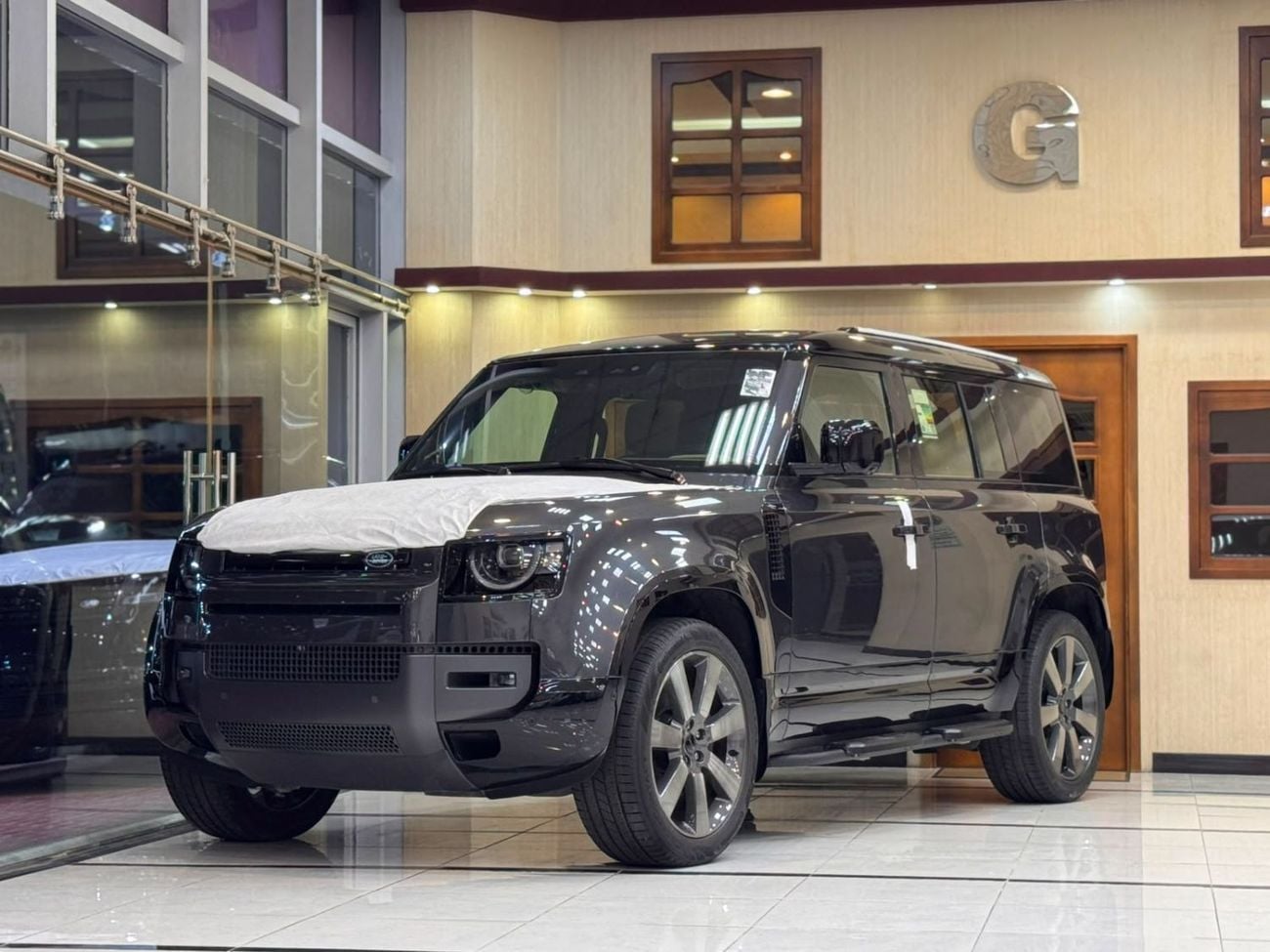 Land Rover Defender 110 3.0 л 2026 г. Серый