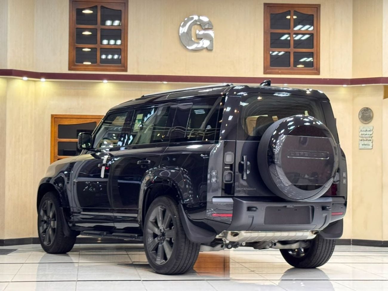 Land Rover Defender 110 3.0 л 2026 г. Серый