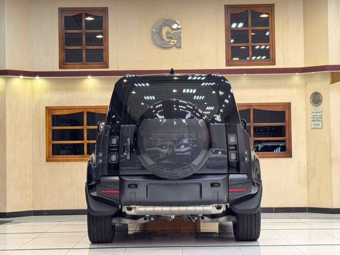 Land Rover Defender 110 3.0 л 2026 г. Серый