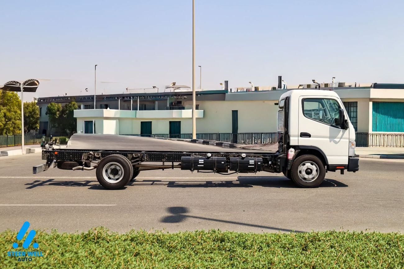 Mitsubishi Canter Van 4.2 л 2026 г. Белый, пробег 11 км
