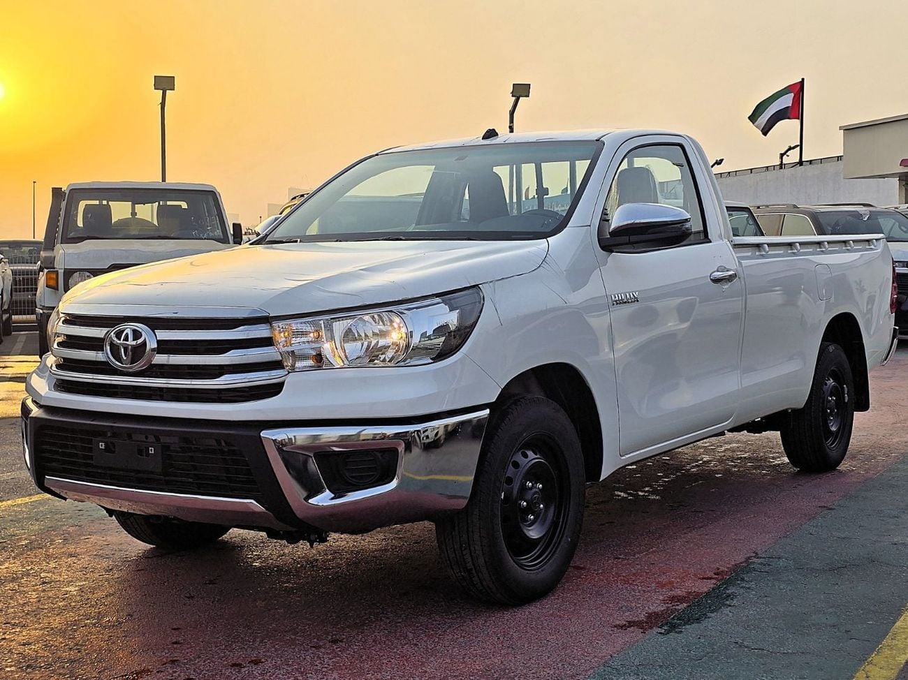 Toyota Hilux 2.4 л 2026 г. Белый