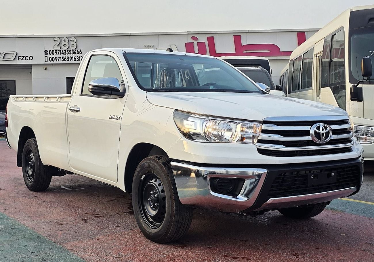 Toyota Hilux 2.4 л 2026 г. Белый