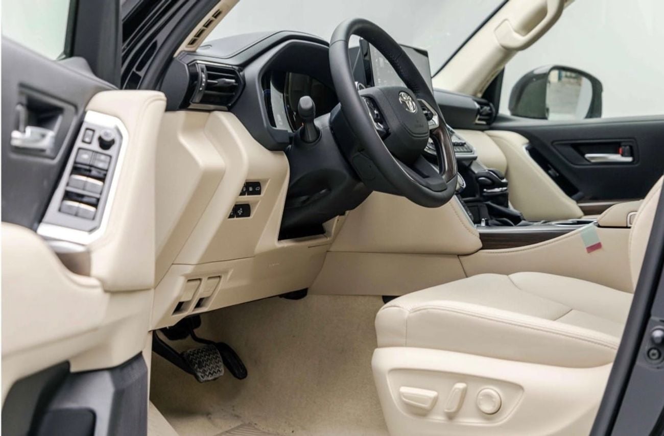 Toyota Land Cruiser 3.5 л 2025 г. Чёрный