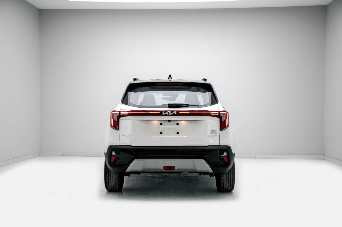 Kia Seltos 1.5 л 2025 г. Белый