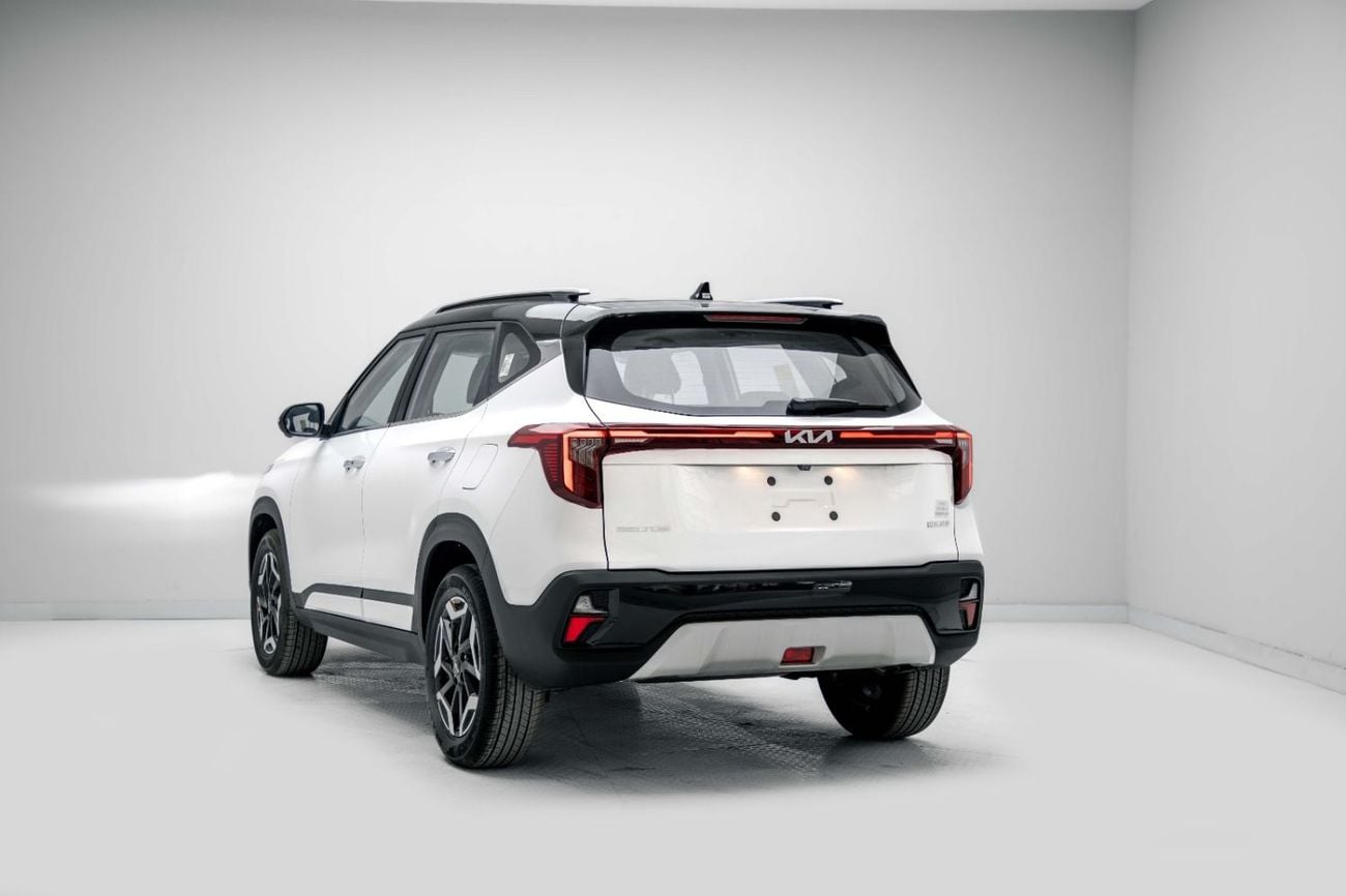 Kia Seltos 1.5 л 2025 г. Белый