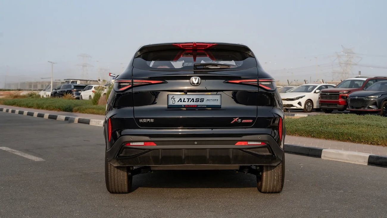 Changan X5 Plus 1.5 л 2026 г. Чёрный, пробег 41 км