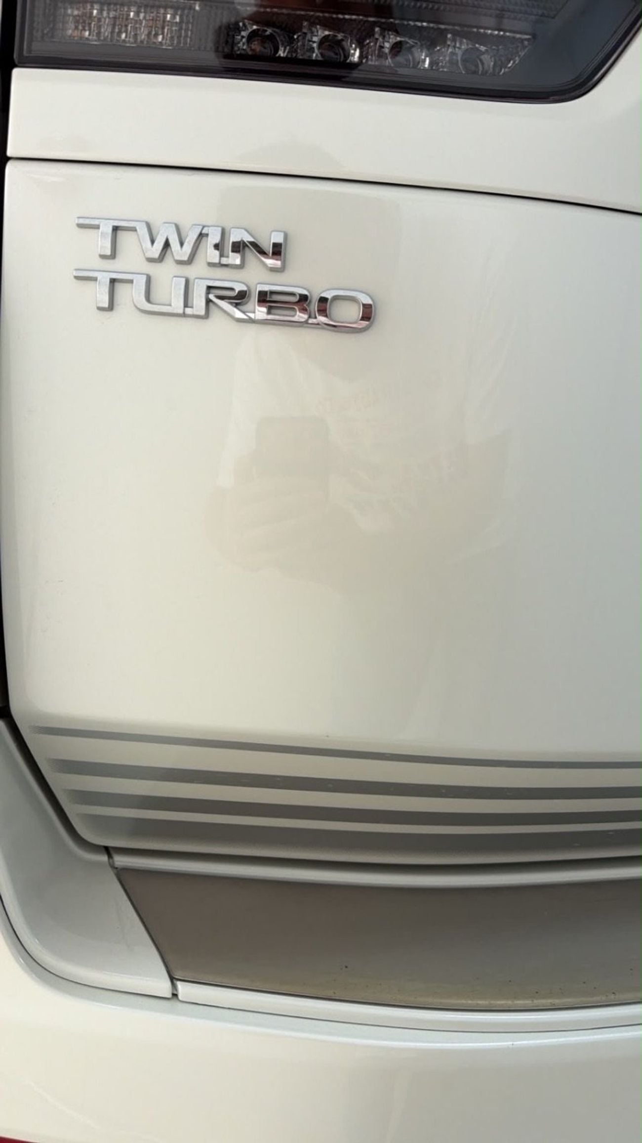 Toyota Land Cruiser 3.5 л 2026 г. Белый