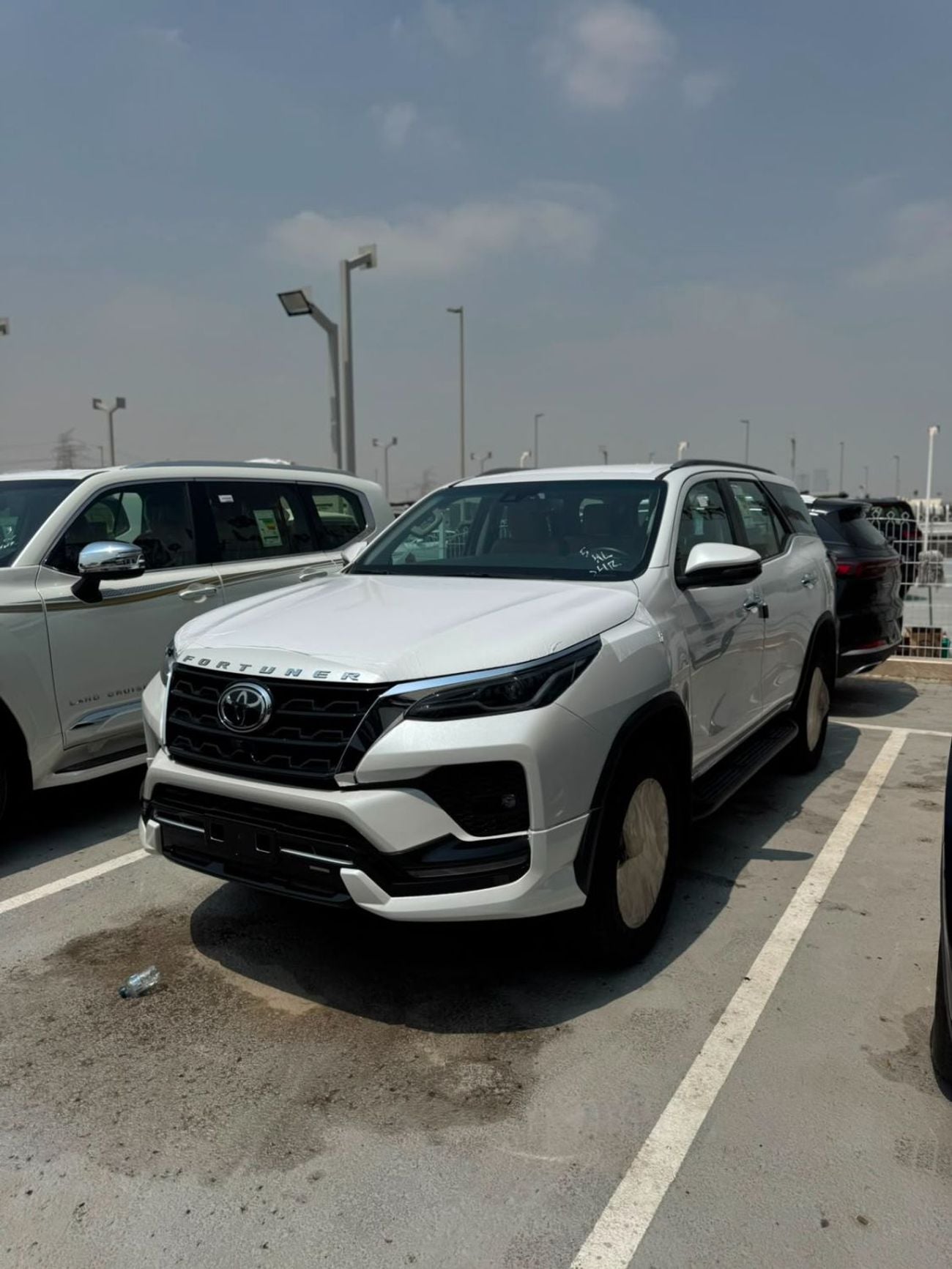 Toyota Fortuner 2.8 л 2026 г. Белый