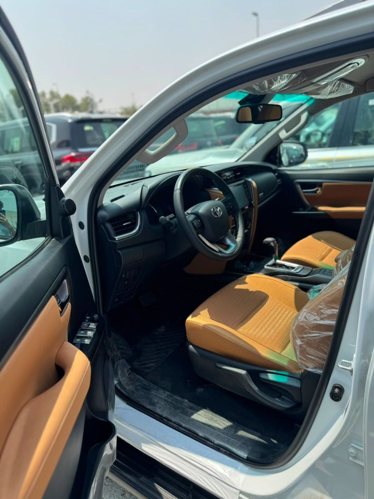 Toyota Fortuner 2.8 л 2026 г. Белый