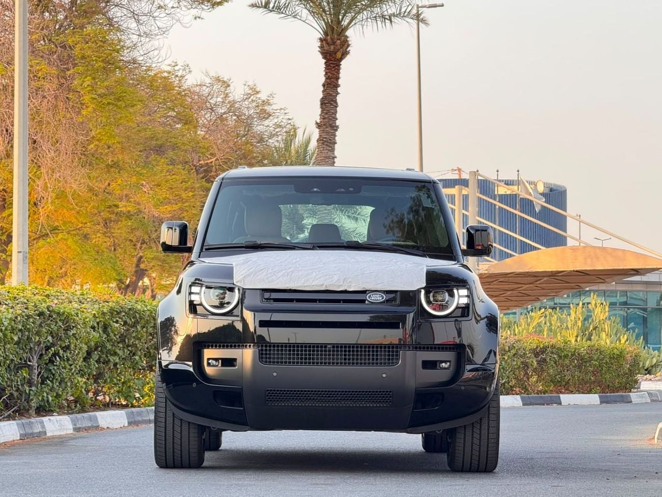 Land Rover Defender 110 3.0 л 2026 г. Чёрный