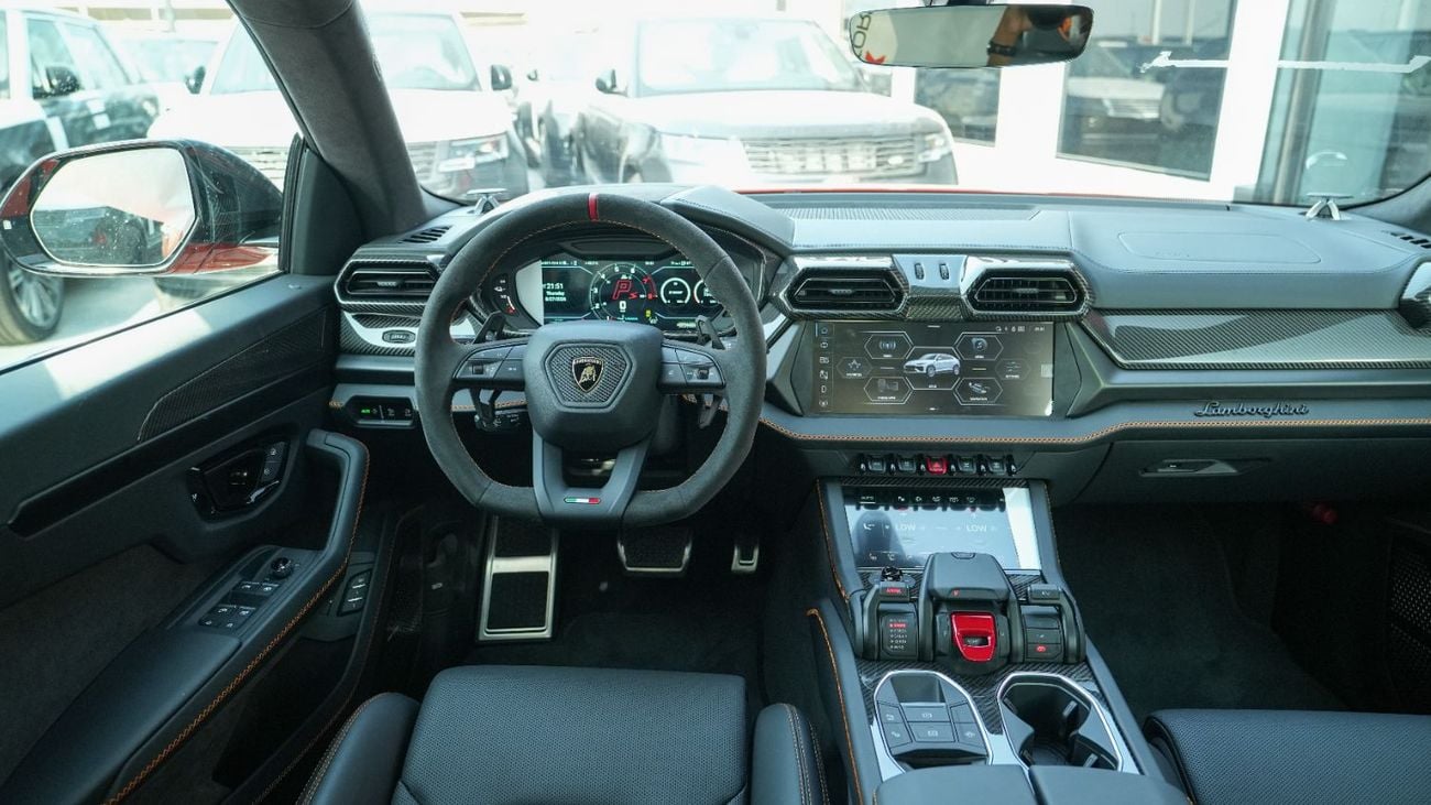 Lamborghini Urus 4.0 л 2026 г. Оранжевый