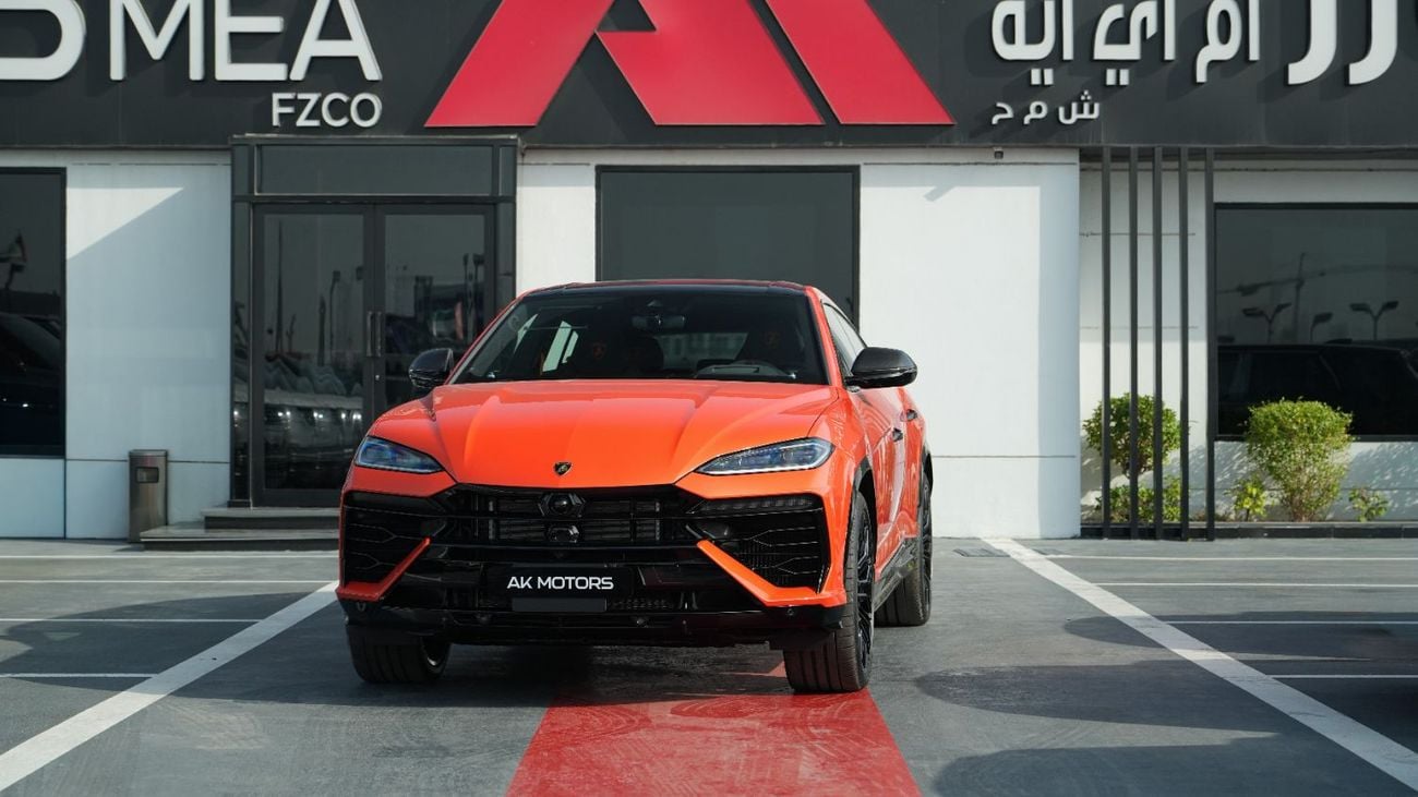 Lamborghini Urus 4.0 л 2026 г. Оранжевый