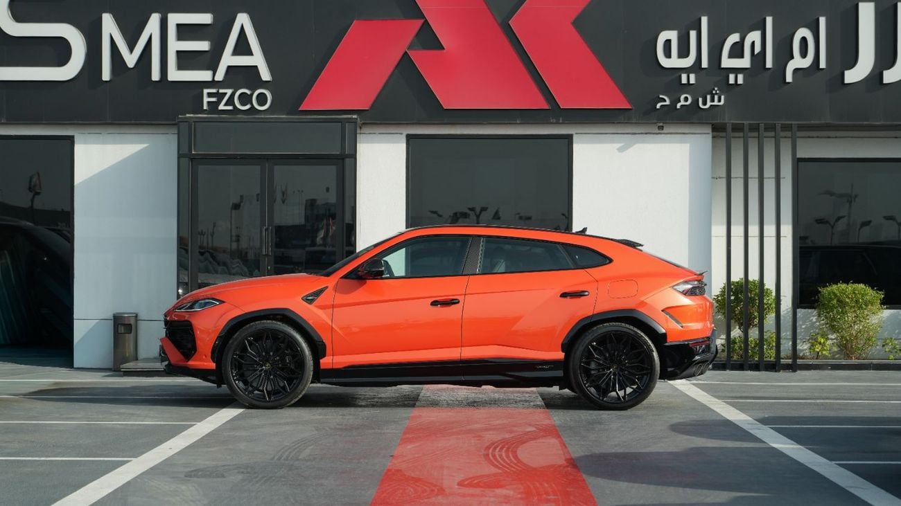 Lamborghini Urus 4.0 л 2026 г. Оранжевый