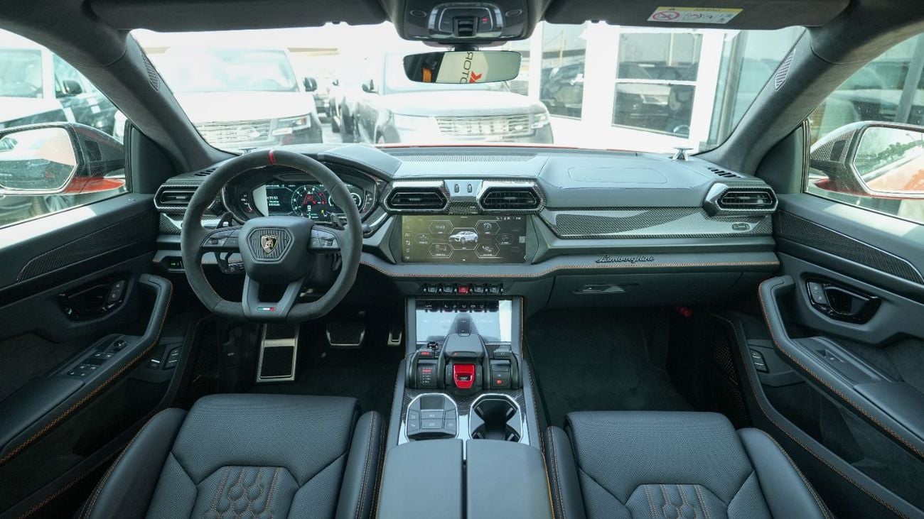 Lamborghini Urus 4.0 л 2026 г. Оранжевый