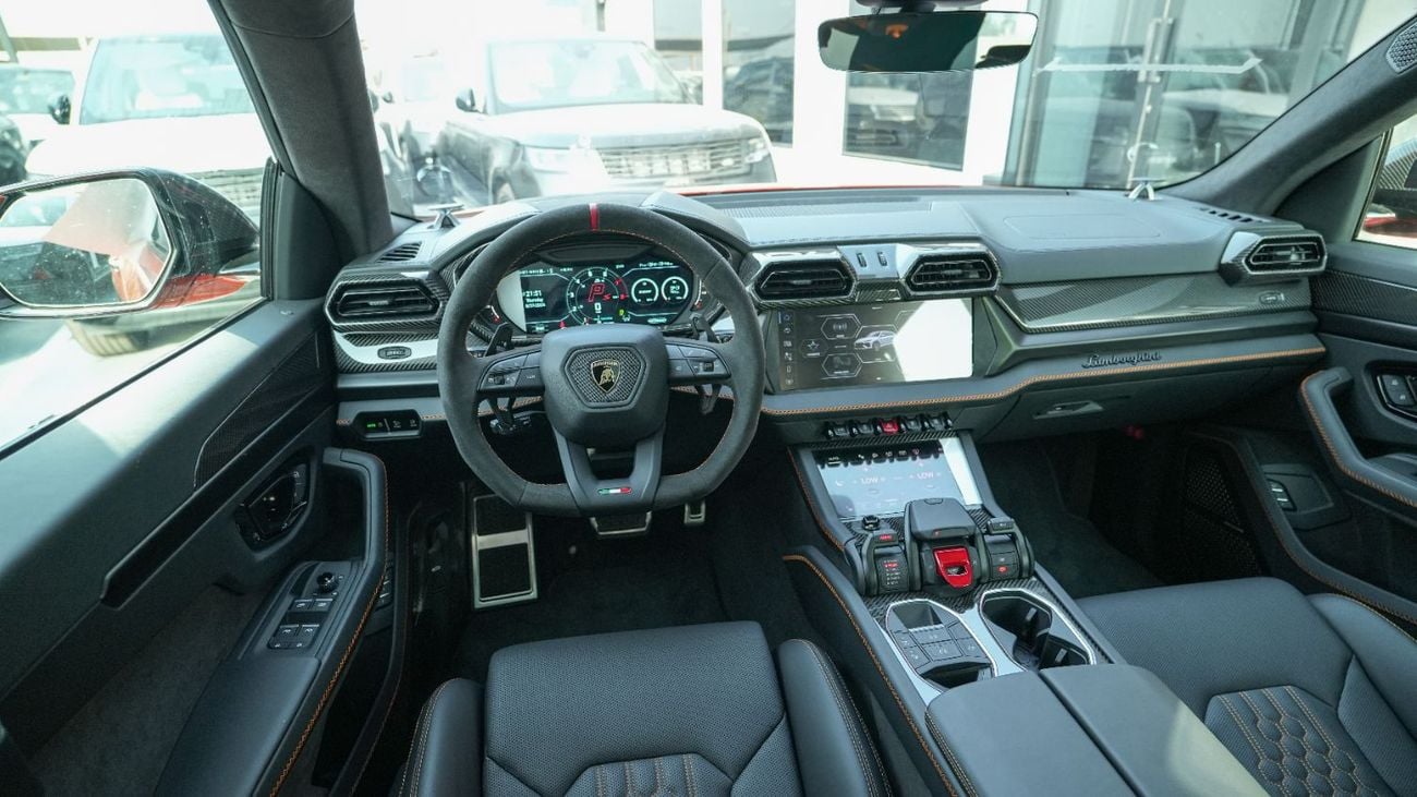 Lamborghini Urus 4.0 л 2026 г. Оранжевый