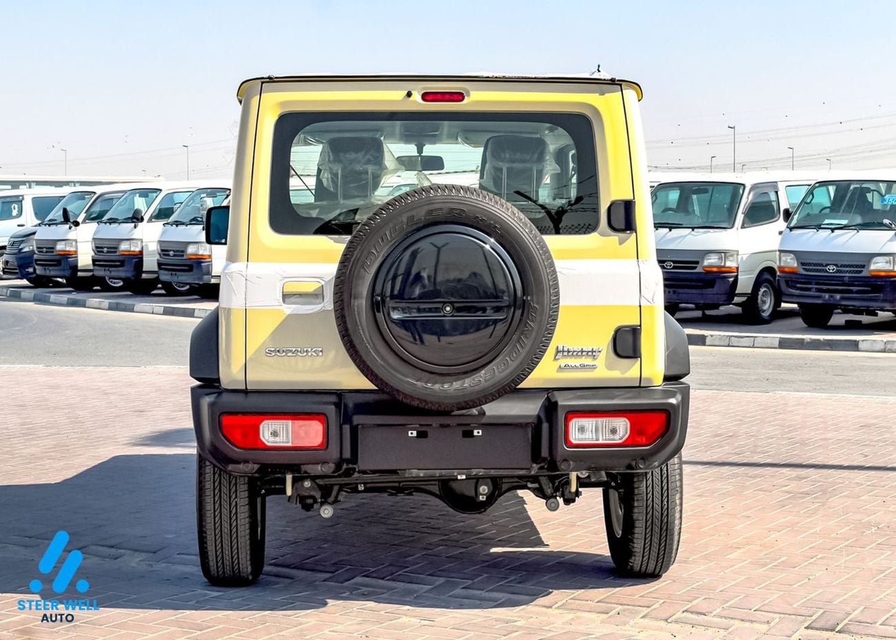 Suzuki Jimny 1.5 л 2026 г. Бежевый, пробег 11 км