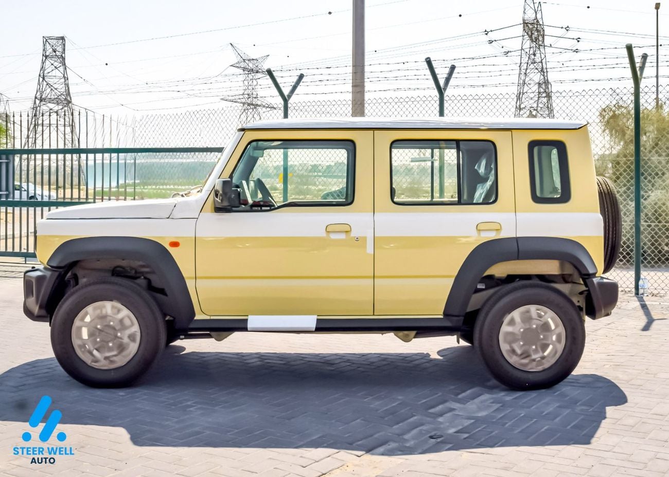 Suzuki Jimny 1.5 л 2026 г. Бежевый, пробег 11 км