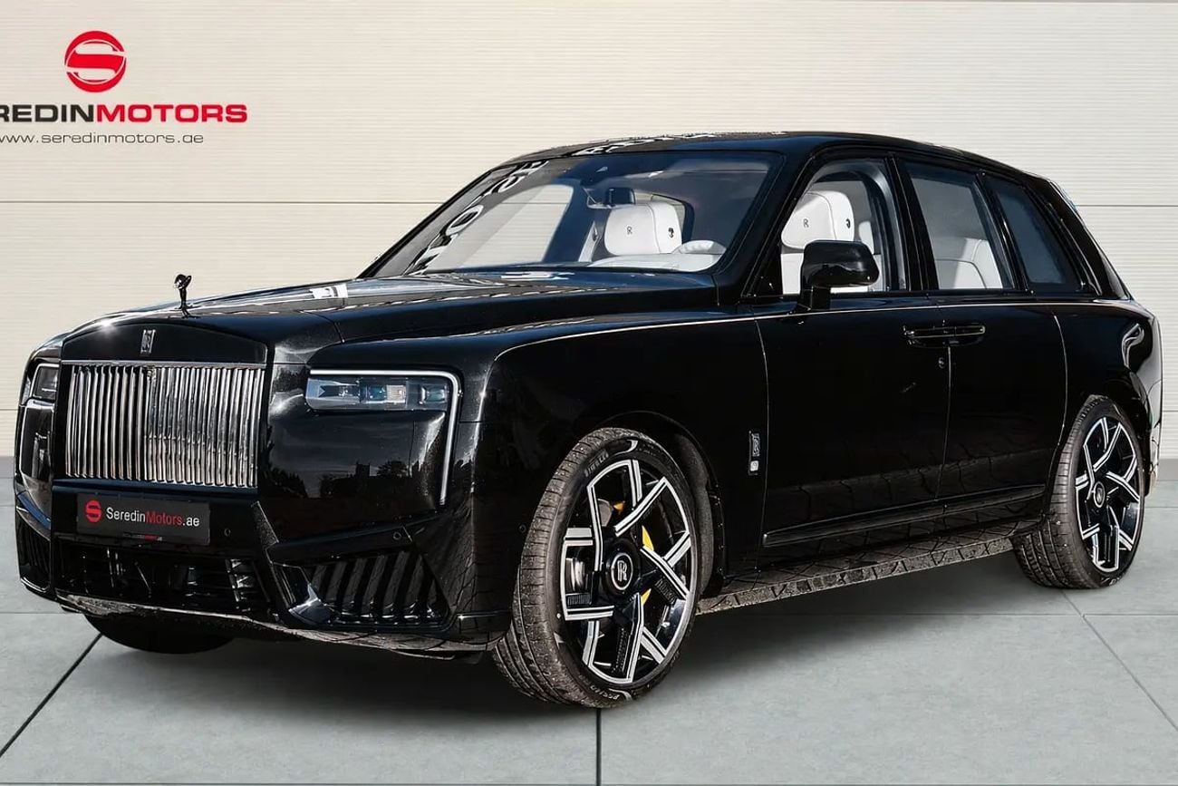 Rolls Royce Cullinan 4.0 л 2026 г. Чёрный, пробег 50 км