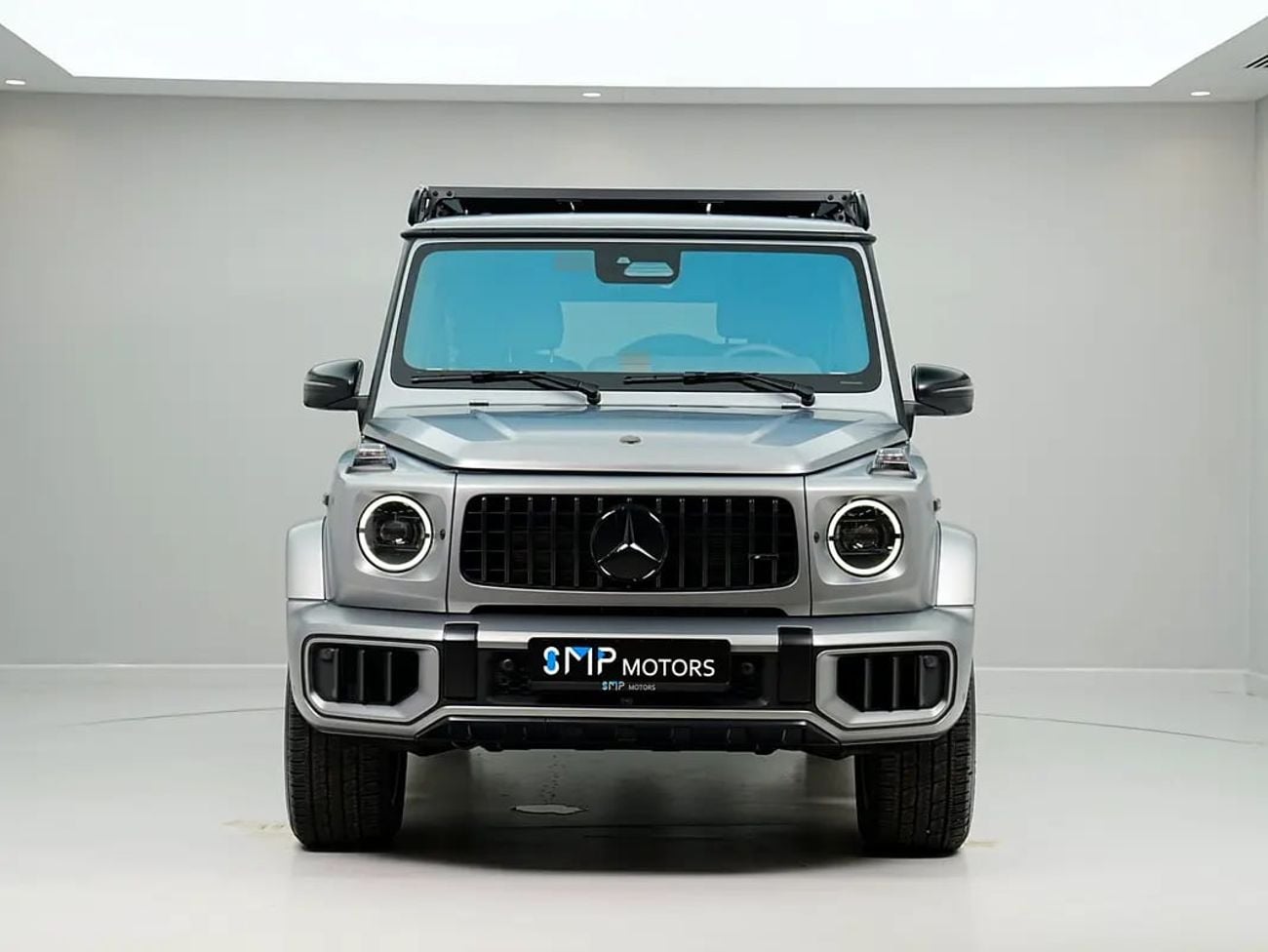 Mercedes Benz G63 AMG 4.0 л 2026 г. Серый