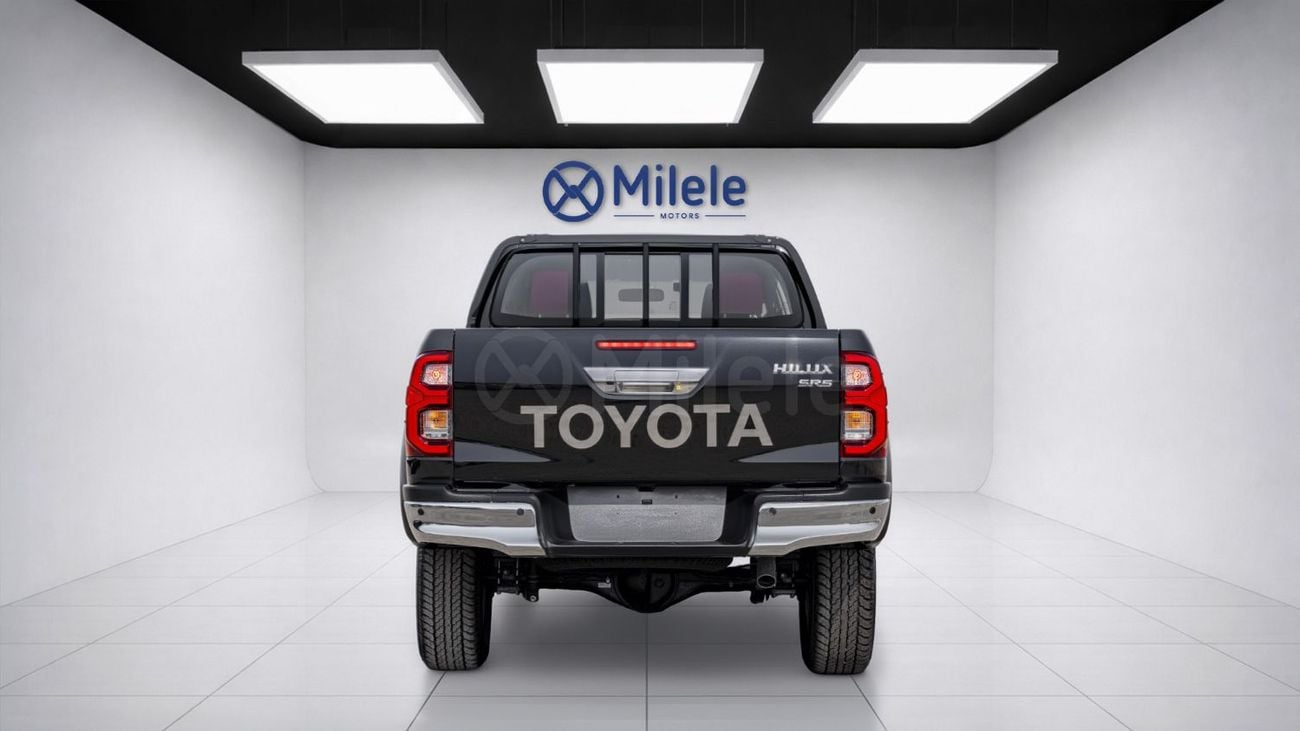Toyota Hilux 4.0 л 2026 г. Чёрный