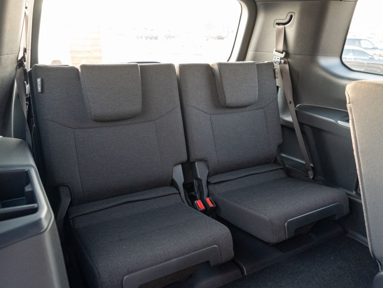 Toyota Prado 2.4 л 2026 г. Белый
