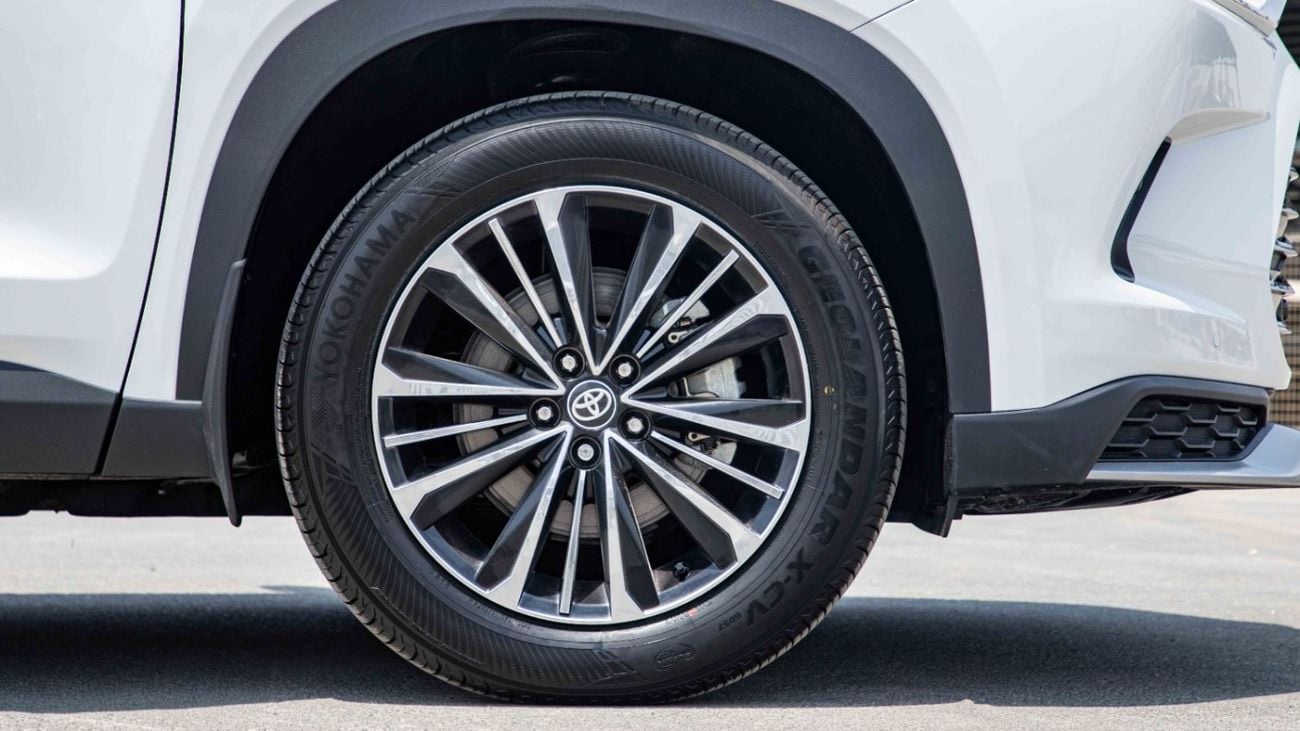 Toyota Grand Highlander 2.4 л 2026 г. Белый