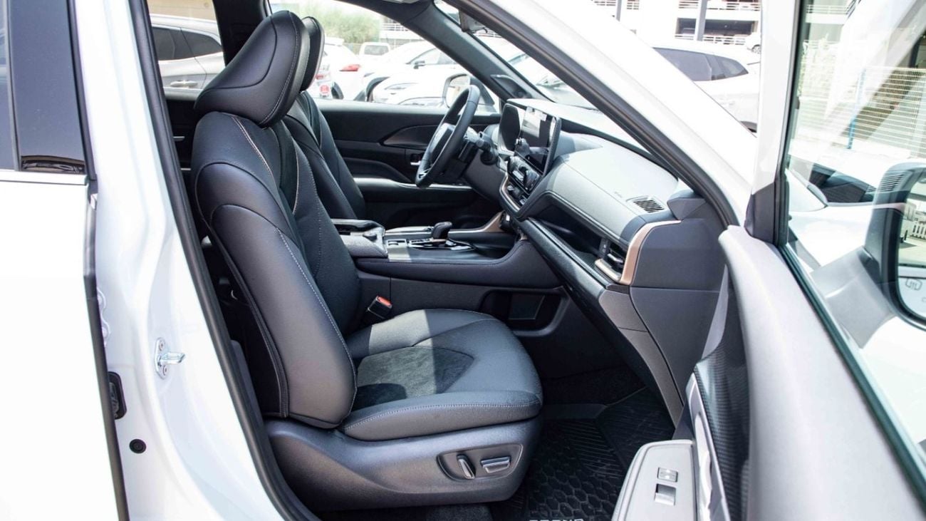 Toyota Grand Highlander 2.4 л 2026 г. Белый