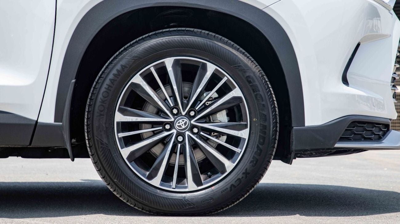 Toyota Grand Highlander 2.4 л 2026 г. Белый