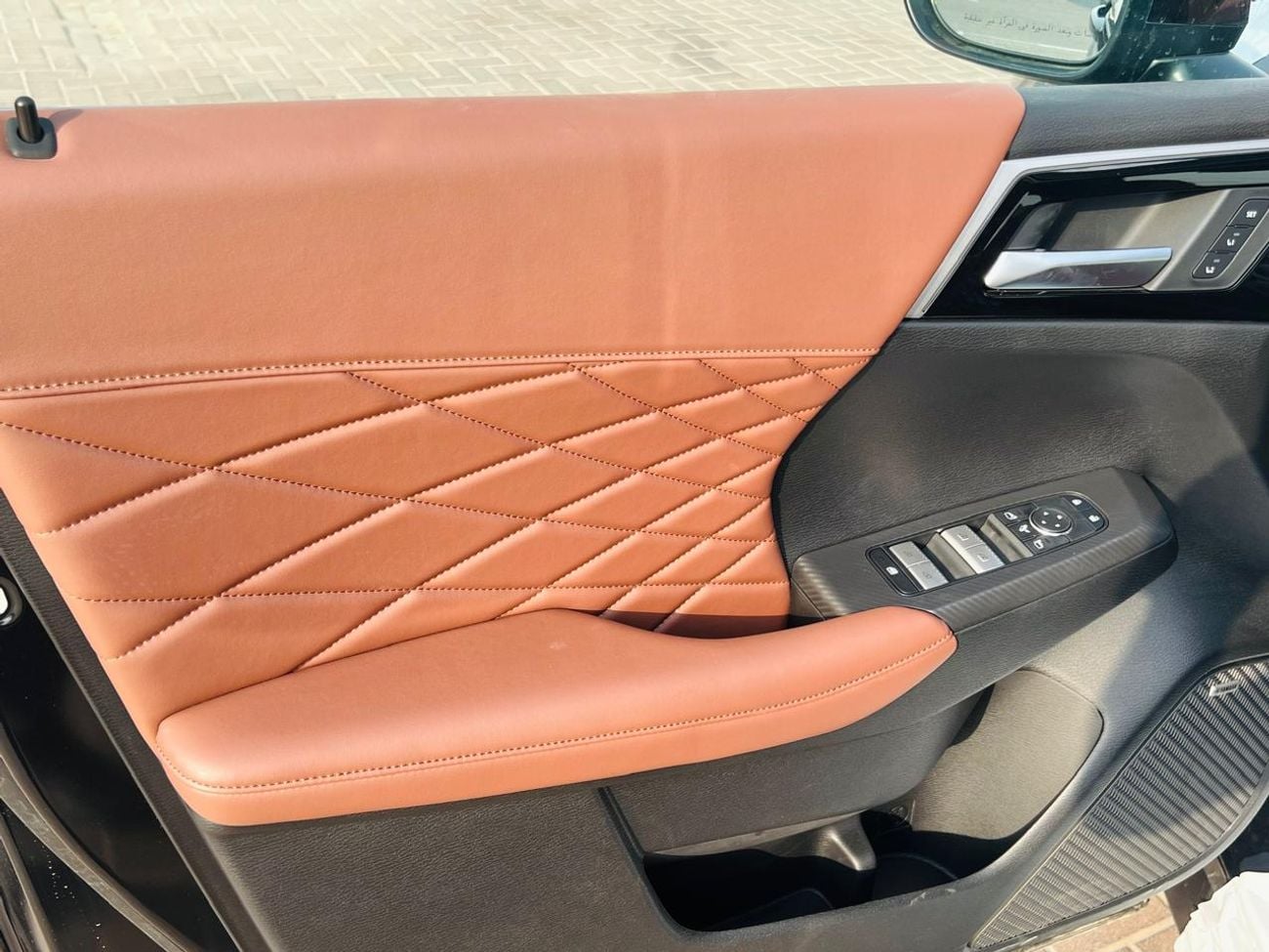 Mitsubishi Outlander 2.5 л 2026 г. Чёрный