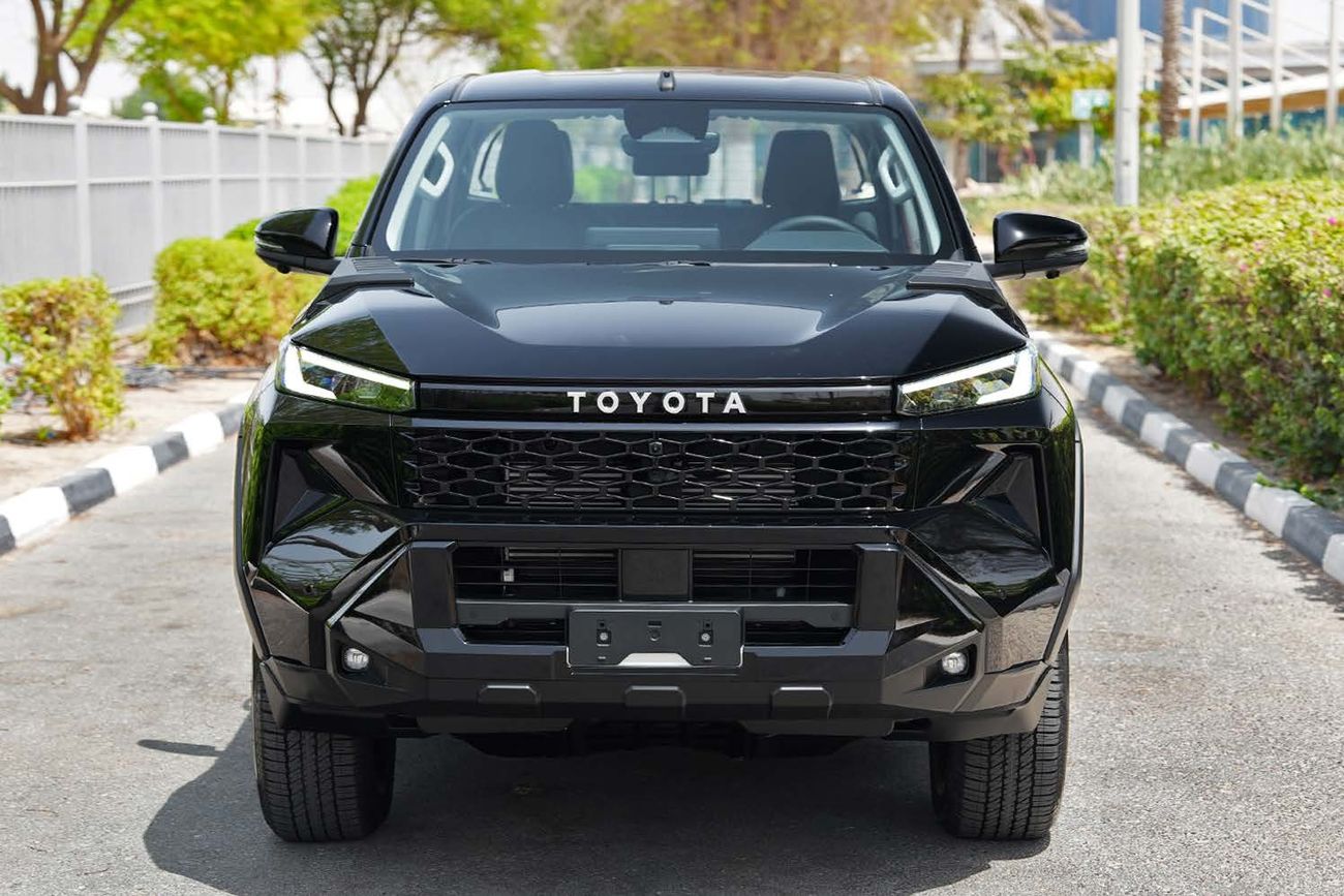 Toyota Hilux 2.8 л 2026 г. Чёрный