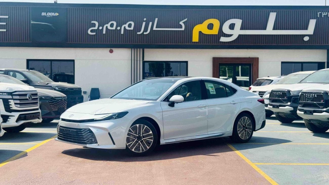 Toyota Camry 2026 — фото 1