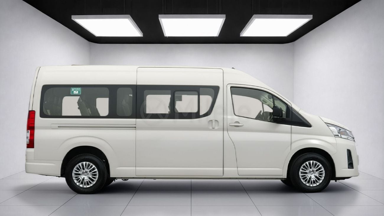Toyota Hiace 3.5 л 2026 г. Белый