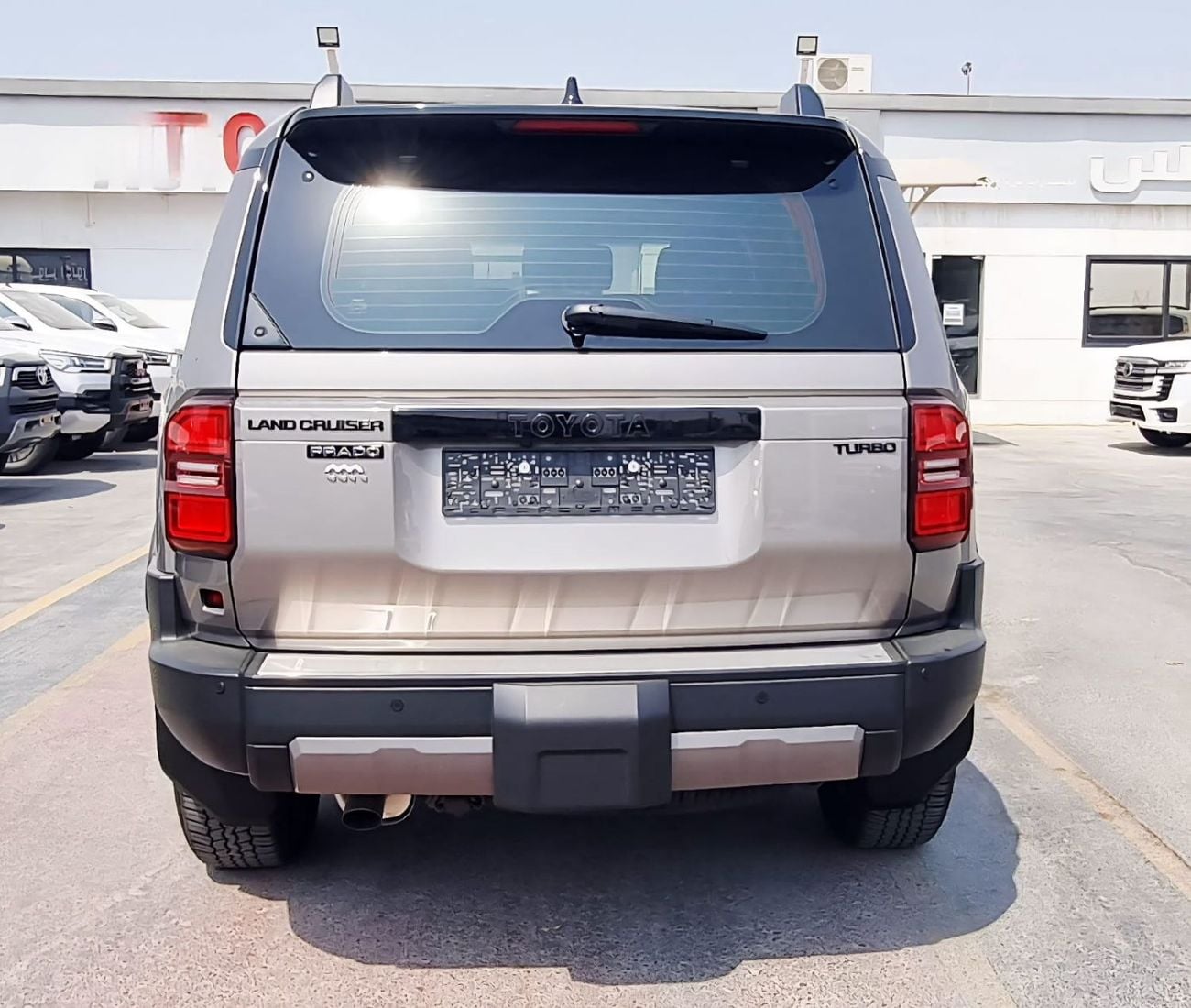 Toyota Prado 2.4 л 2026 г. Бронзовый