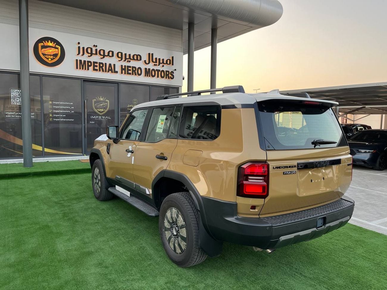 Toyota Land Cruiser 3.5 л 2026 г. Tan
