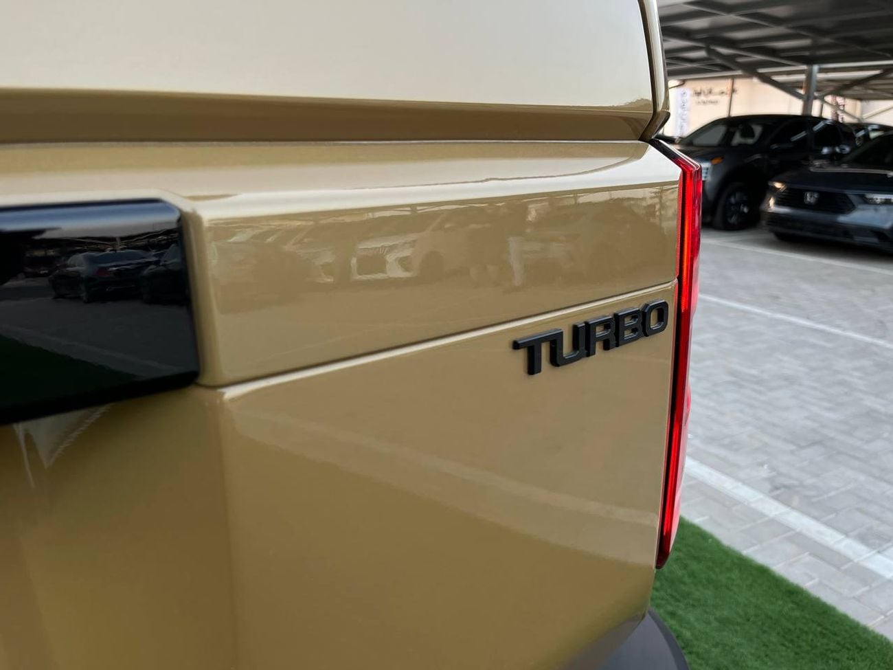 Toyota Land Cruiser 3.5 л 2026 г. Tan