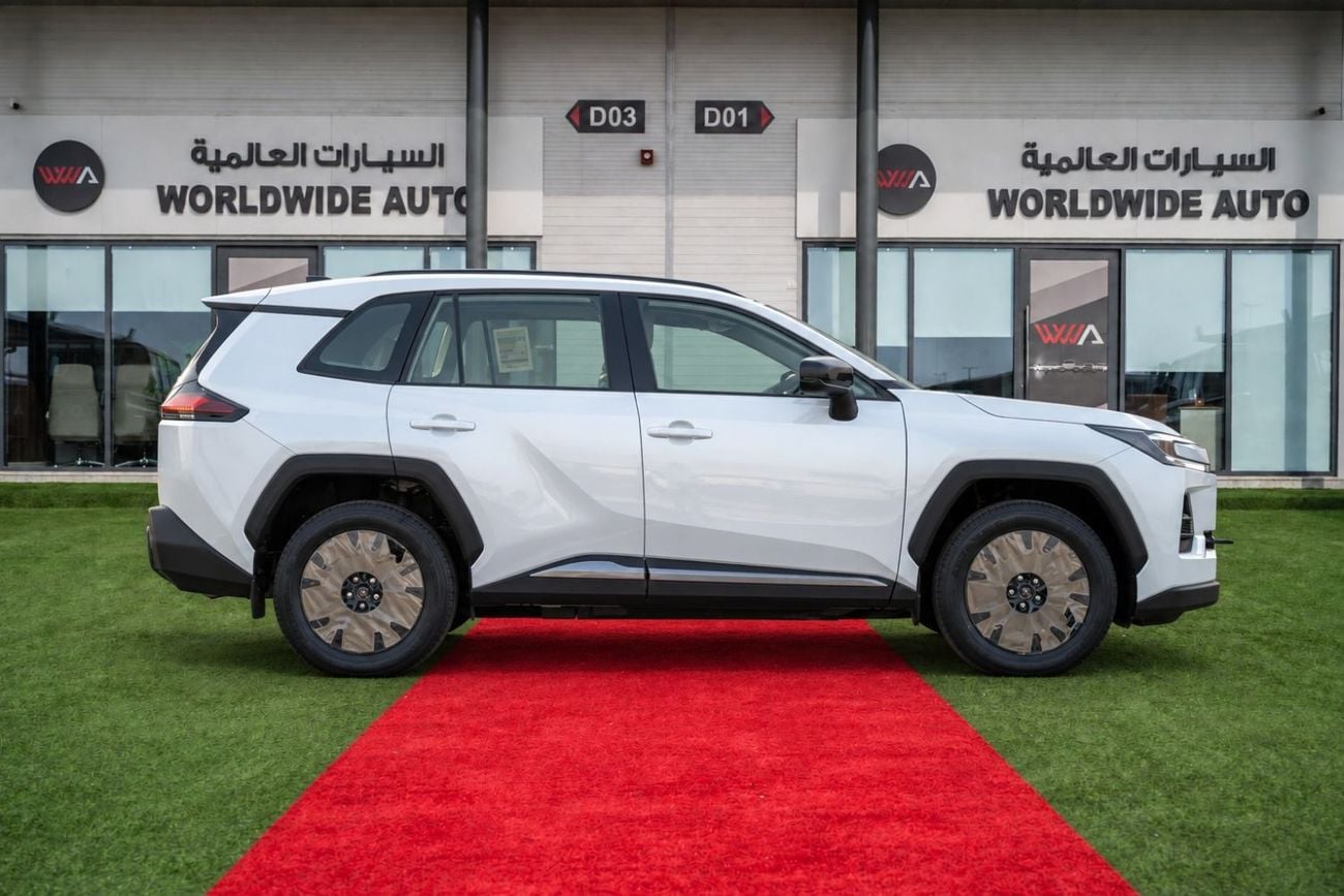 Toyota RAV4 2.0 л 2026 г. Белый